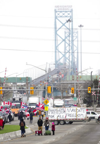 Fri. 9:48 a.m.: US urges Canada to use federal powers to end bridge blockade